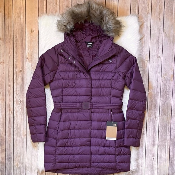 The North Face Women’s Transverse Belted Parka In Blackberry Wine - Picture 1 of 10